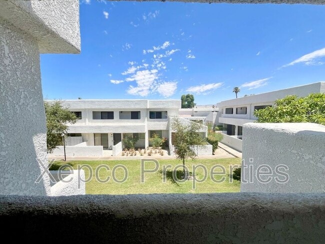 Building Photo - 69613 Karen Way