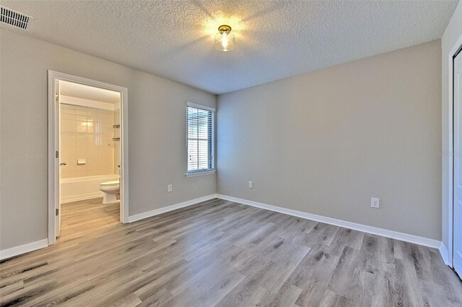 Building Photo - 5116 Bay Isle Cir