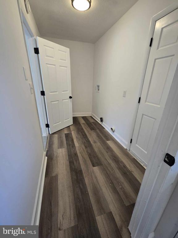 Building Photo - 254 Princeton St