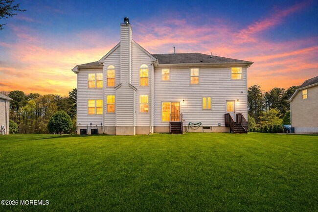 Building Photo - 8 Connor Dr