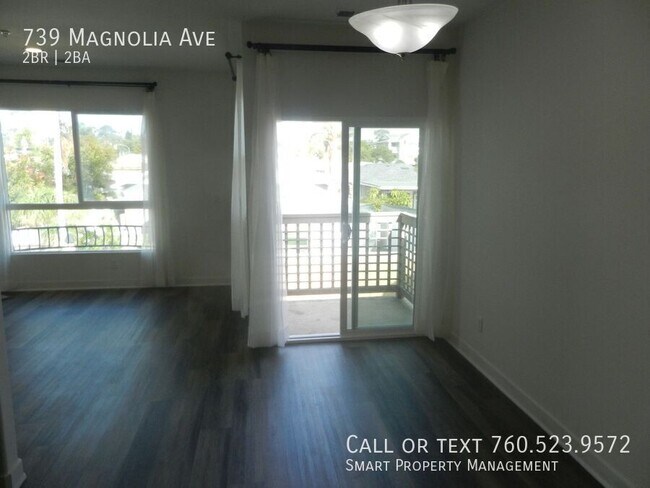 Building Photo - 739 Magnolia Ave