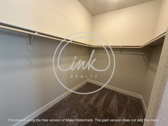 Building Photo - 439 Dubois Ln