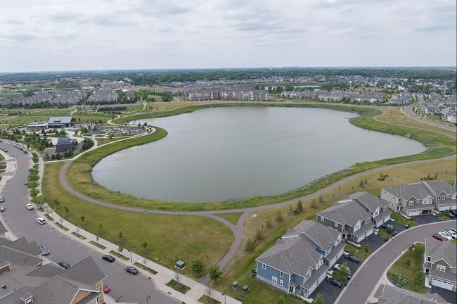 Building Photo - 8094 Evergreen Ln N