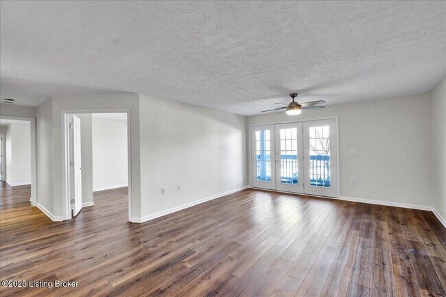 Building Photo - 6406 Shelton Circle