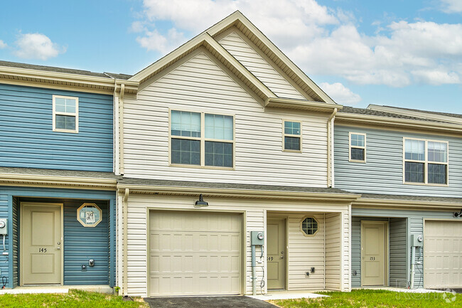 Building Photo - Goldfinch Meadows