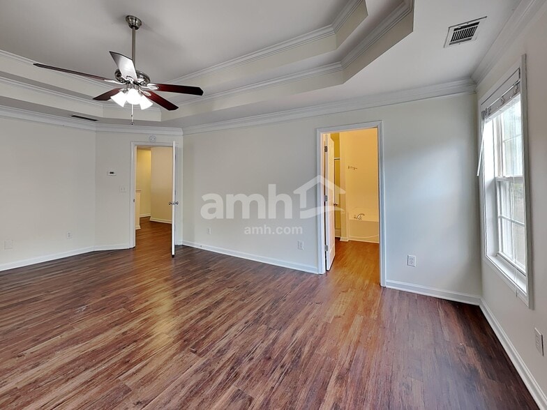Building Photo - 3472 Skyland Ridge Ct