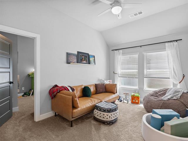 Building Photo - 2240 Lazy Dog Ln