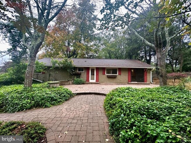 Building Photo - 1 High Acres Dr
