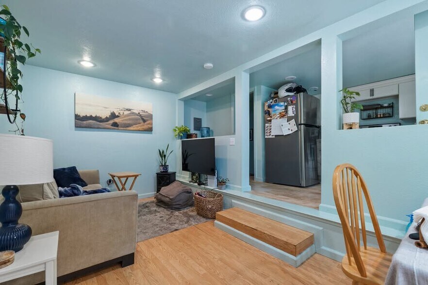 Living room - 244 McKee Rd