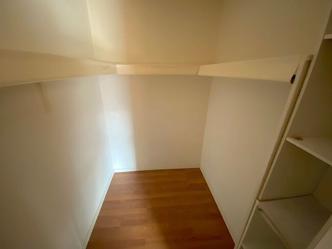 Building Photo - Northeast El Paso 3 Bed Refrig A/C