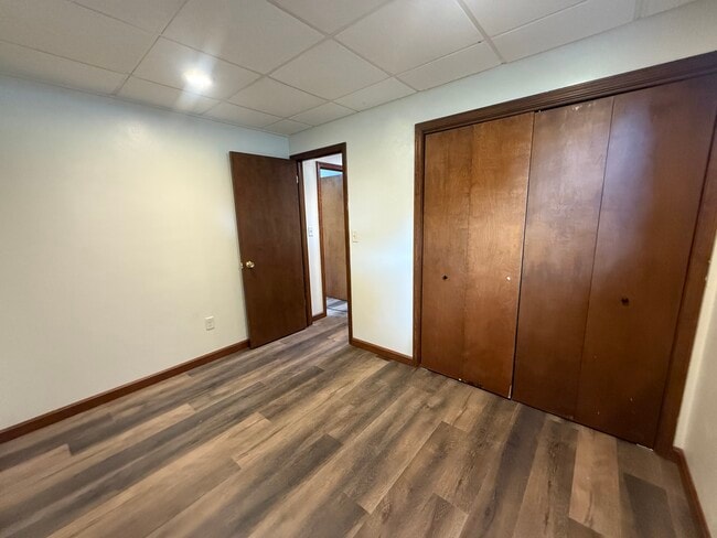 Building Photo - 2025 Millersburg Rd