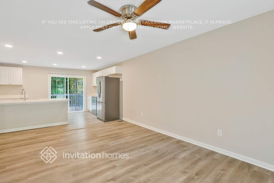 Building Photo - 816 Mather Ct