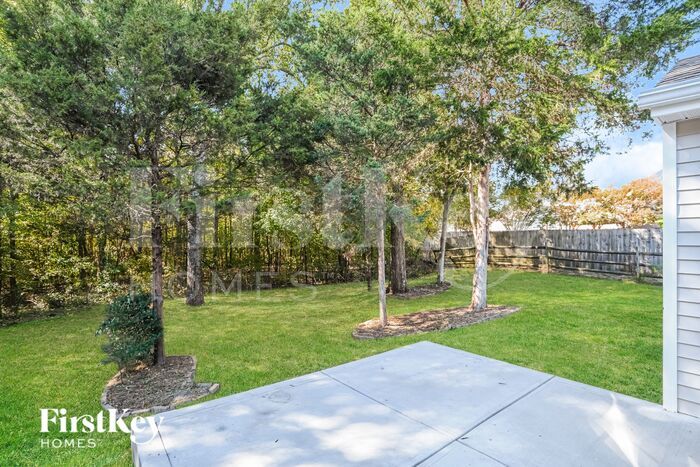 Building Photo - 16234 Greybriar Forest Ln