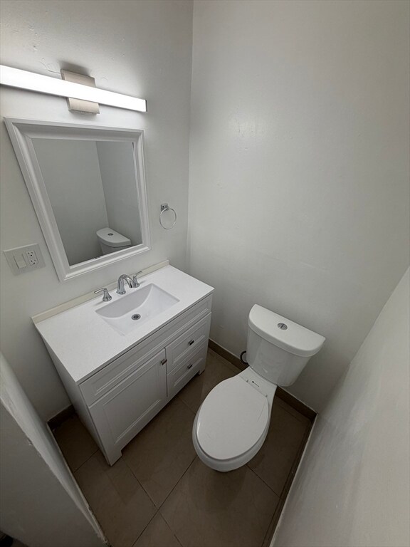 Building Photo - 83 Chelsea St