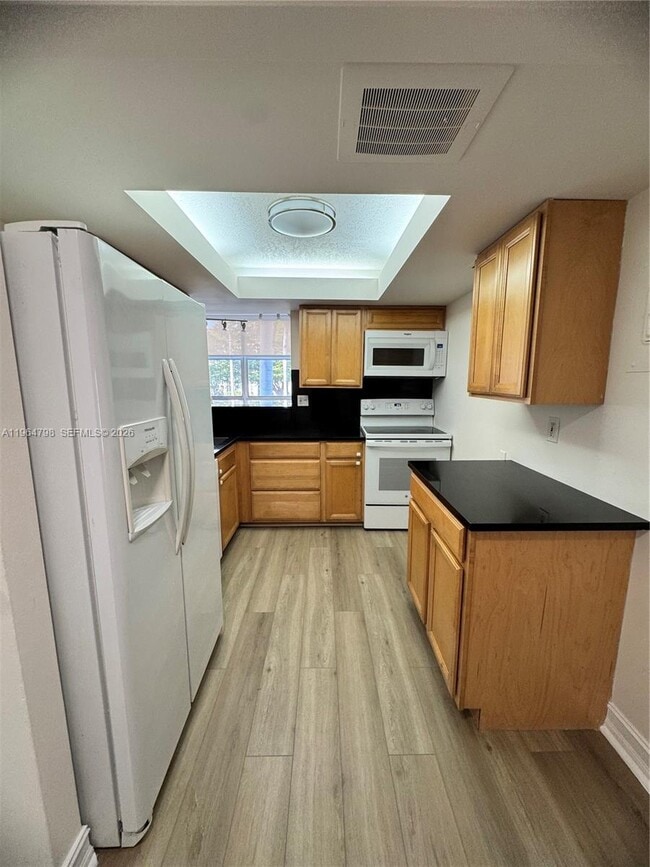 Building Photo - 2000 Atlantic Shores Blvd