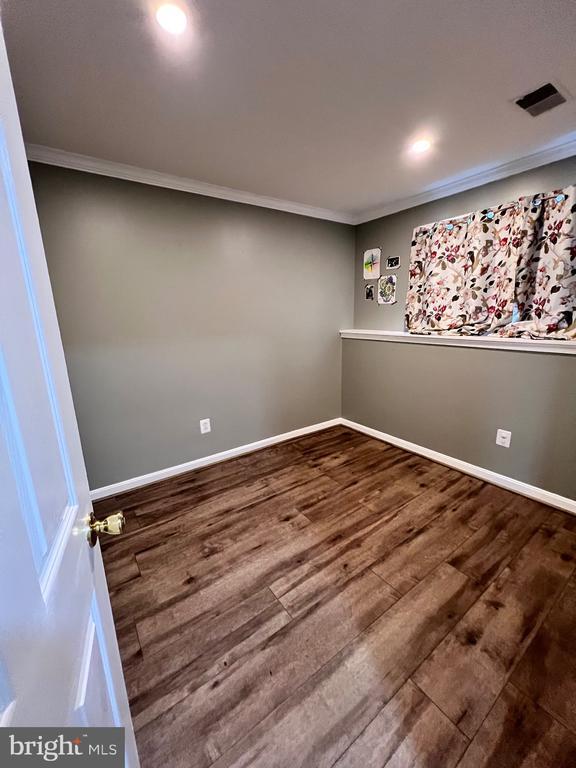 Building Photo - 7783 Black Horse Ct