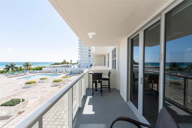 Building Photo - 5701 Collins Ave