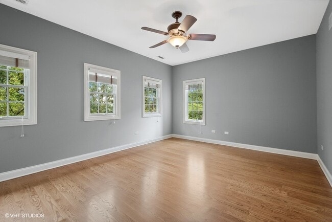 Building Photo - 147 Linden Ave