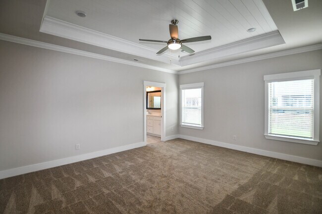 Building Photo - 148 Rosemary Ayers Dr