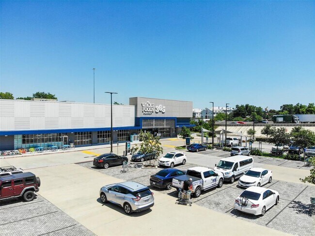 Building Photo - 4511 Apollo St
