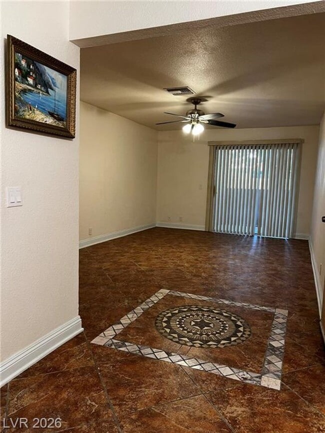 Building Photo - 3151 N Soaring Gulls Dr