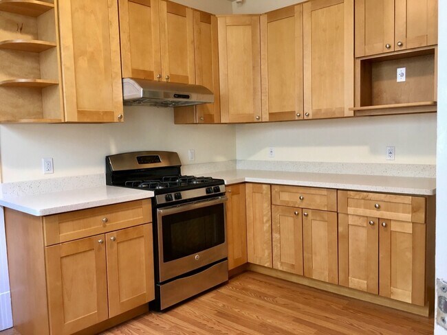 Newly remodeled kitchen - 1250 Jackson St