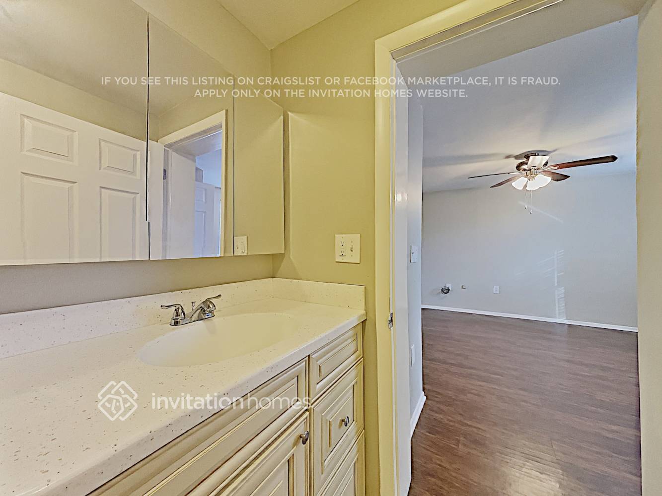 Building Photo - 3054 Brompton Dr