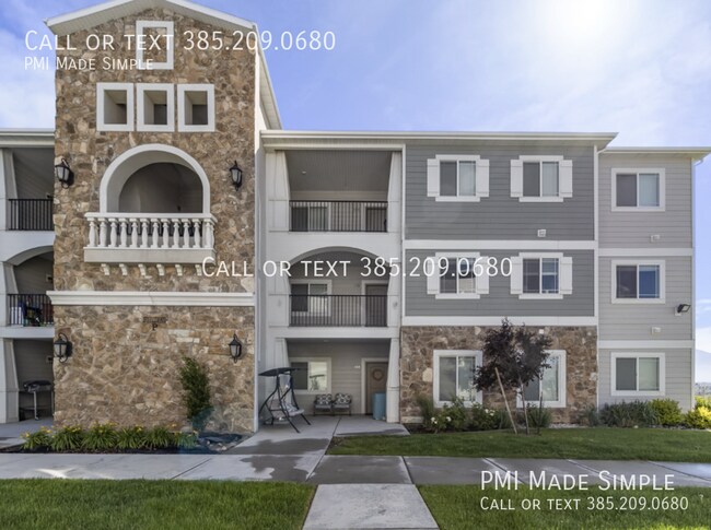 Building Photo - 189 W Ridge-P12