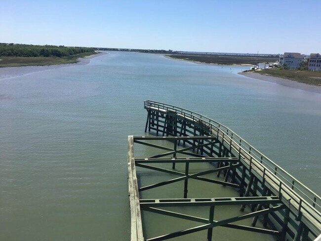 Building Photo - 1473 Indian St