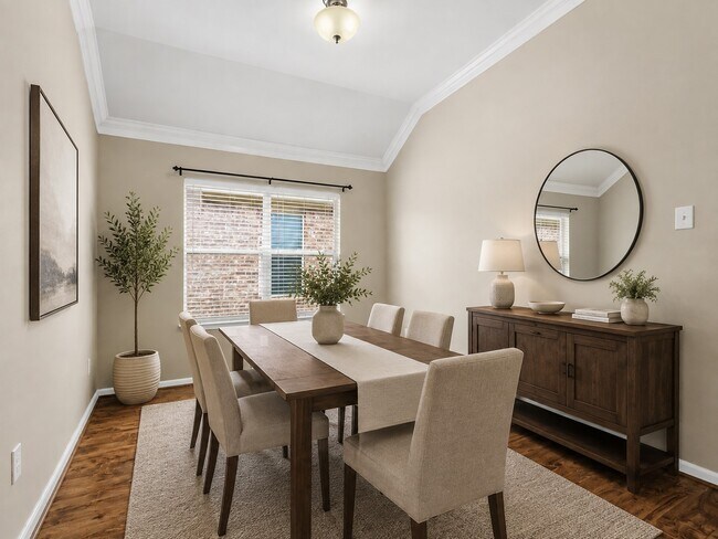 Building Photo - 6114 Menor Crest Dr