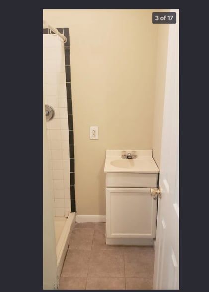 Building Photo - 3803 Larry St