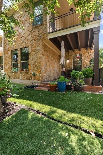 Building Photo - 7317A Colina Vista Loop