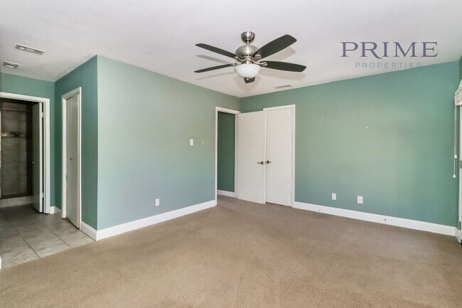 Building Photo - Amazing Austin condo!