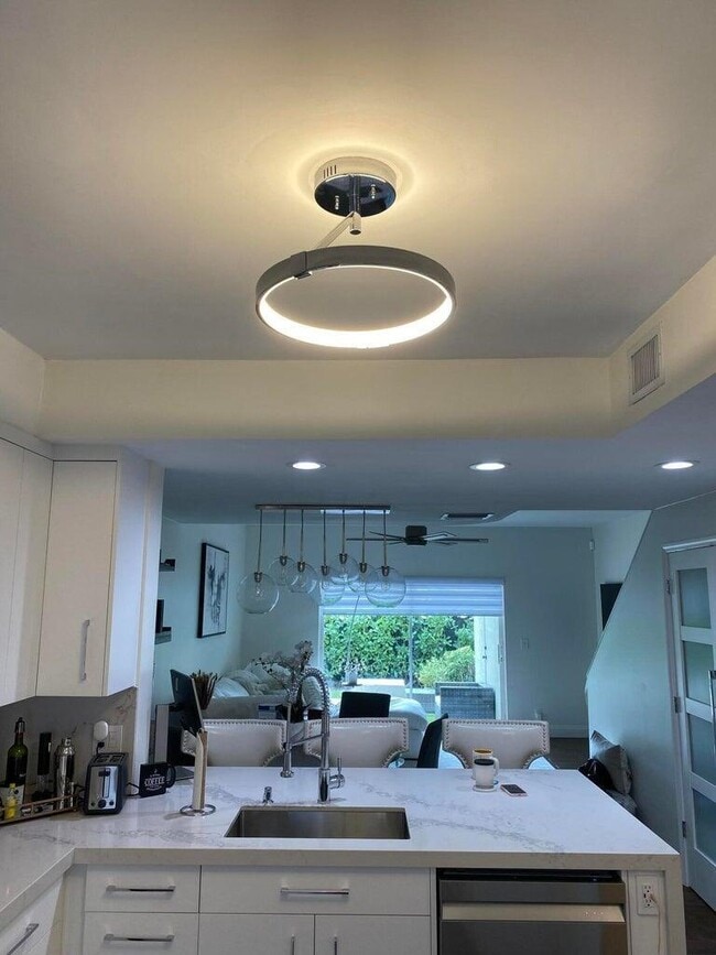 Building Photo - 834 Kokomo Key Ln