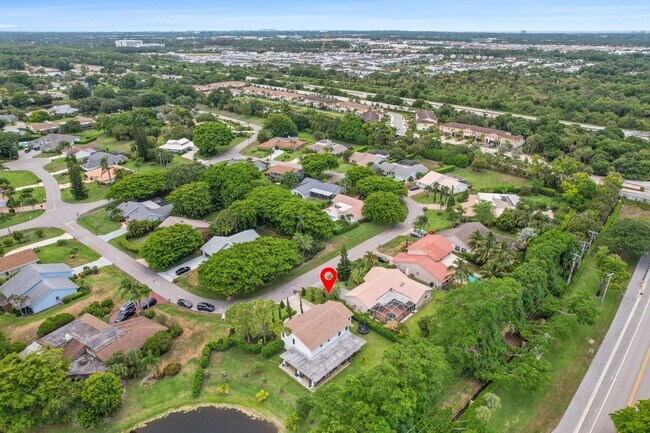 Building Photo - 6204 Celadon Cir