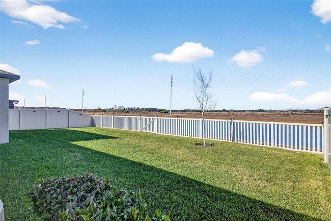 Building Photo - 15217 Zircon Red Dr