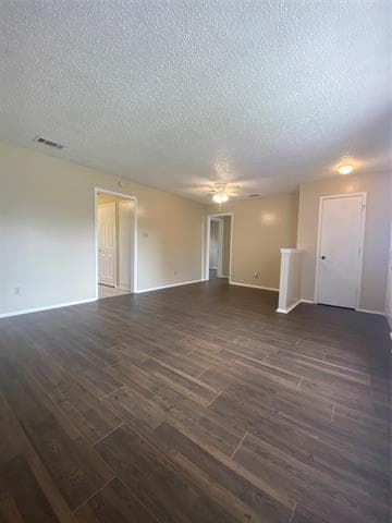 Building Photo - 9501 Westpark Dr