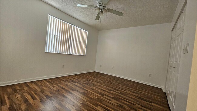 Building Photo - 16171 Blatt Blvd