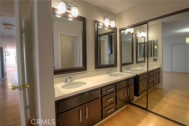 Building Photo - 400 N Louise St