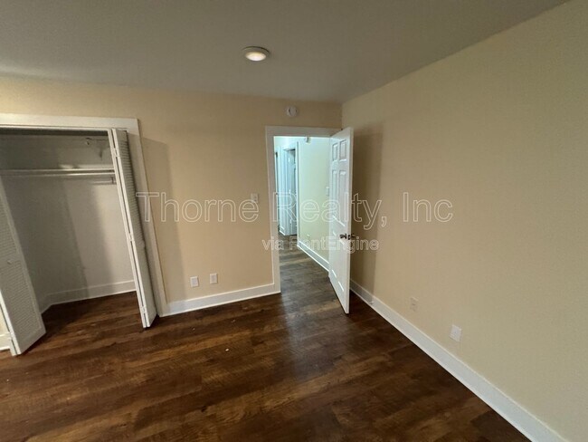 Building Photo - 116 Rum Barrell Cove