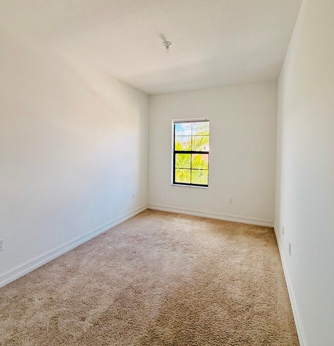 Building Photo - 9952 Brickhill Dr