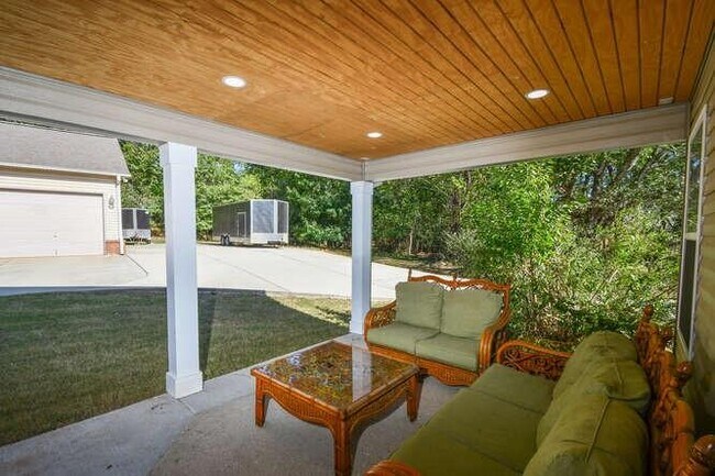 Building Photo - 886 Jefferson Walk Cir