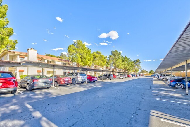 Building Photo - 6617 W Tropicana Ave