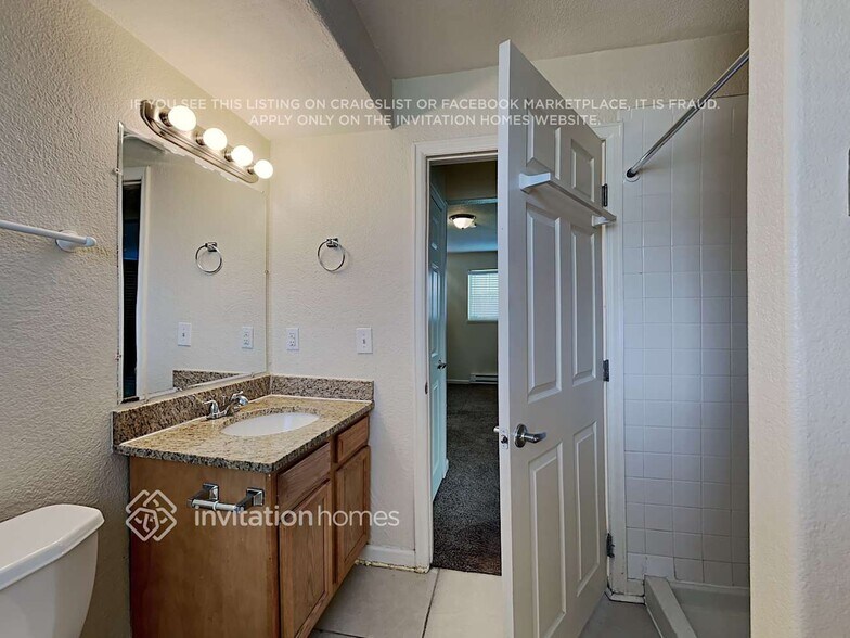 Building Photo - 10885 Grange Creek Dr
