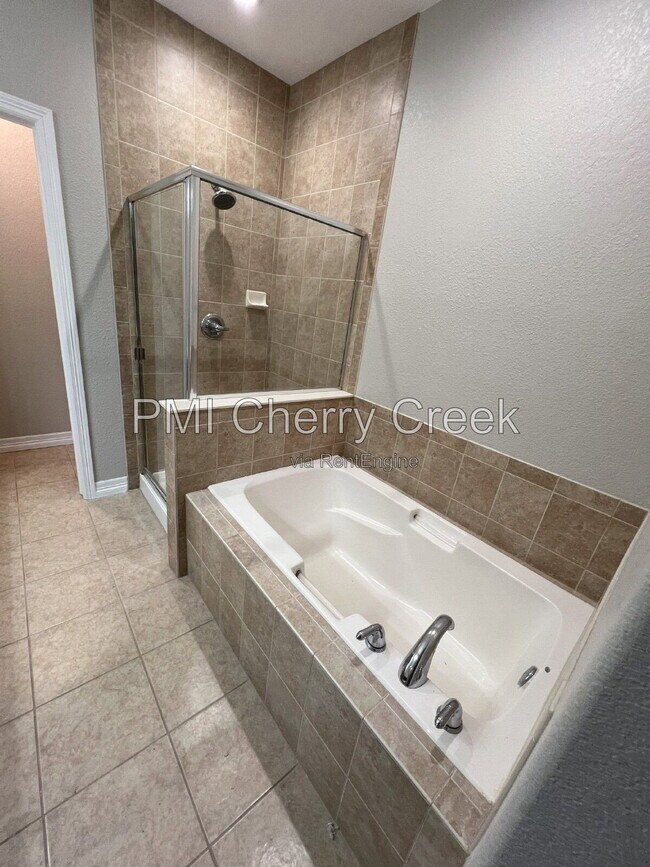 Building Photo - 9256 Kornbrust Dr