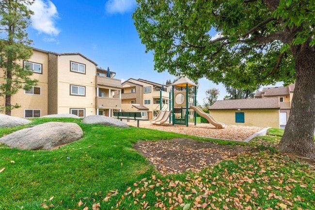 Building Photo - Stunning 2 Bedroom, 2 Bath Home in a Secure Gated Community in Oceanside - Your Dream Home Awaits!