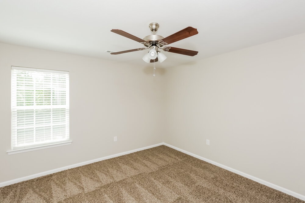 Building Photo - 9535 Eagle Feathers Drive