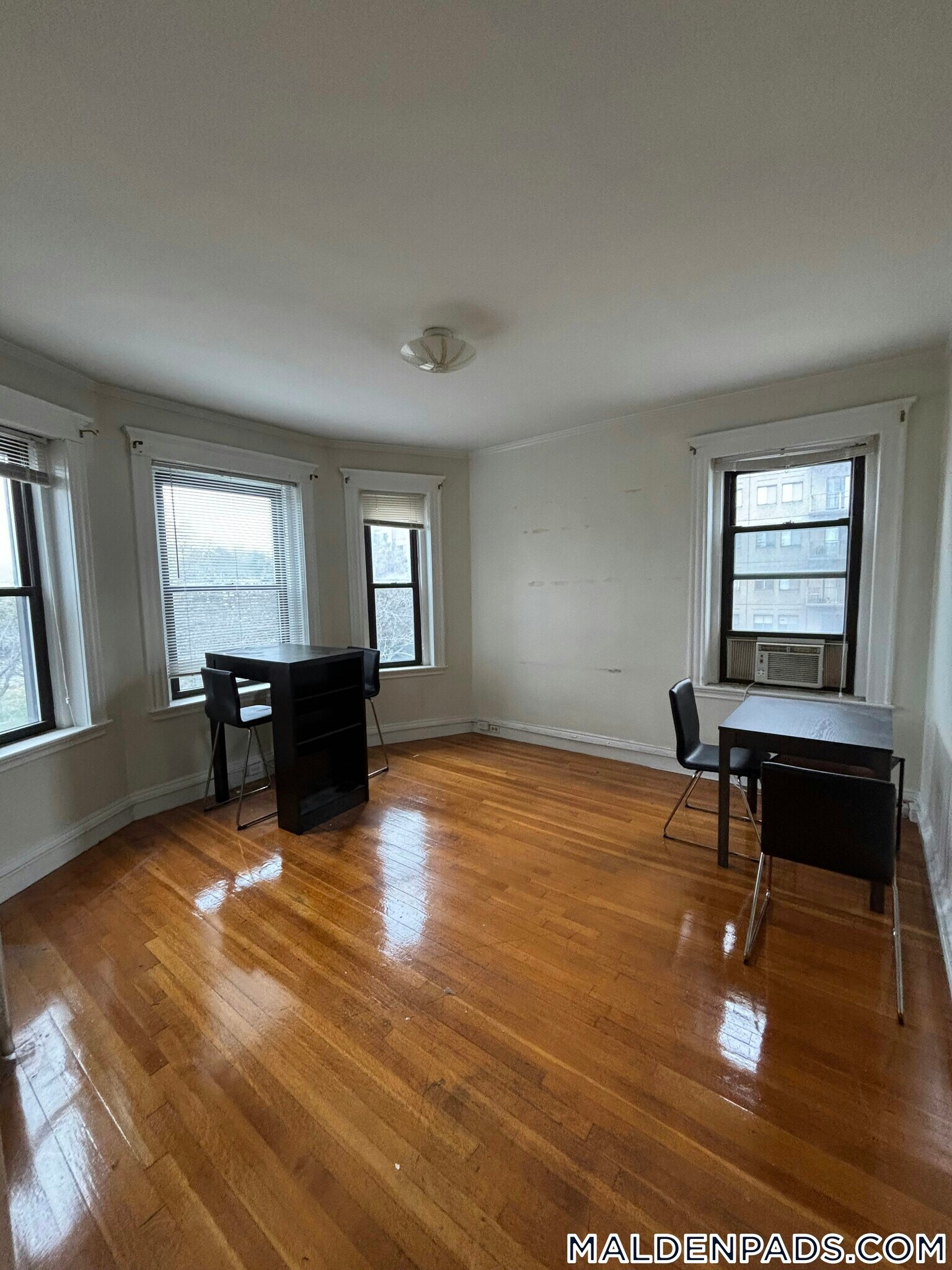 Building Photo - 17-19 Washington St.