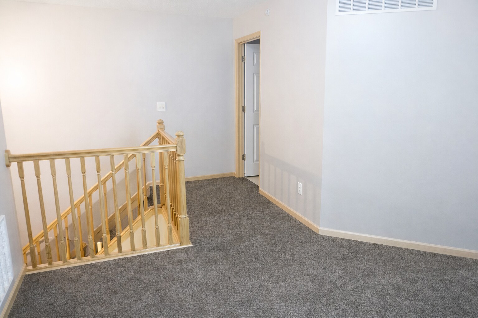 Building Photo - 1908 Shamrock Pl