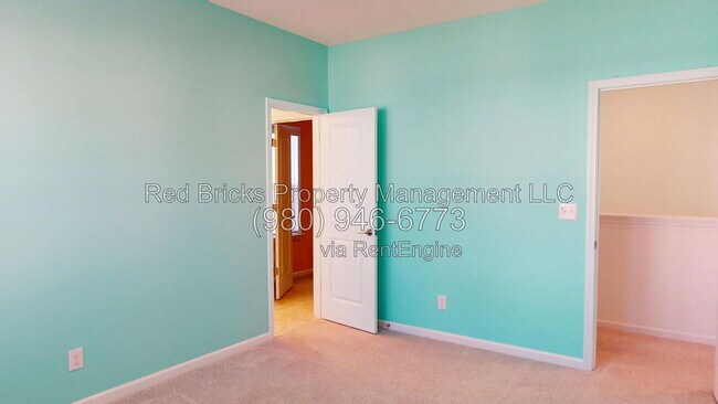 Building Photo - 13248 Chopin Ridge Rd
